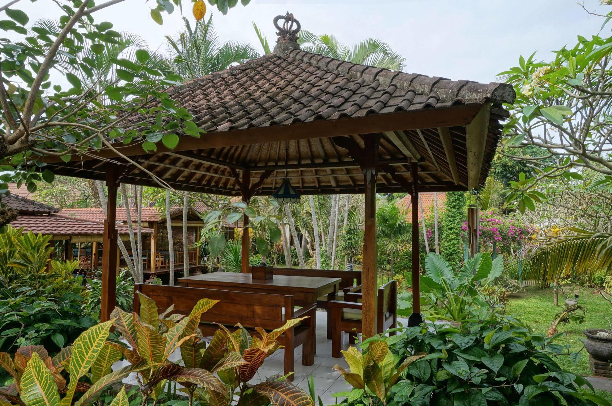 Puri Kelapa Garden Cottages Sanur  Exterior photo