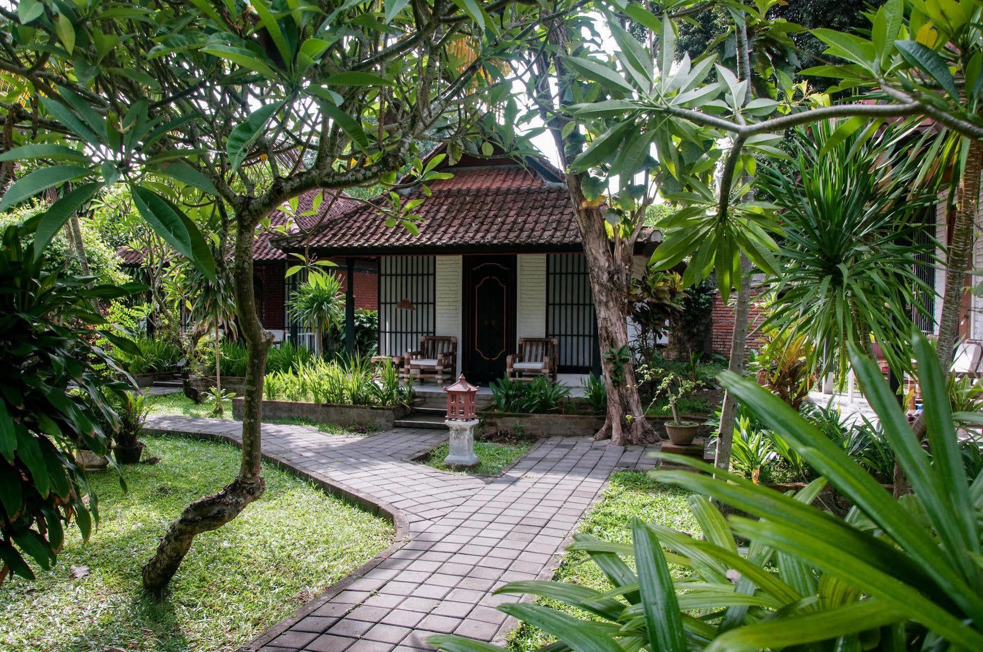 Puri Kelapa Garden Cottages Sanur  Exterior photo